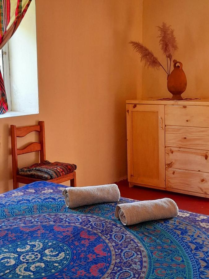 Wayqi Wasi Pensionat Pisac Exteriör bild