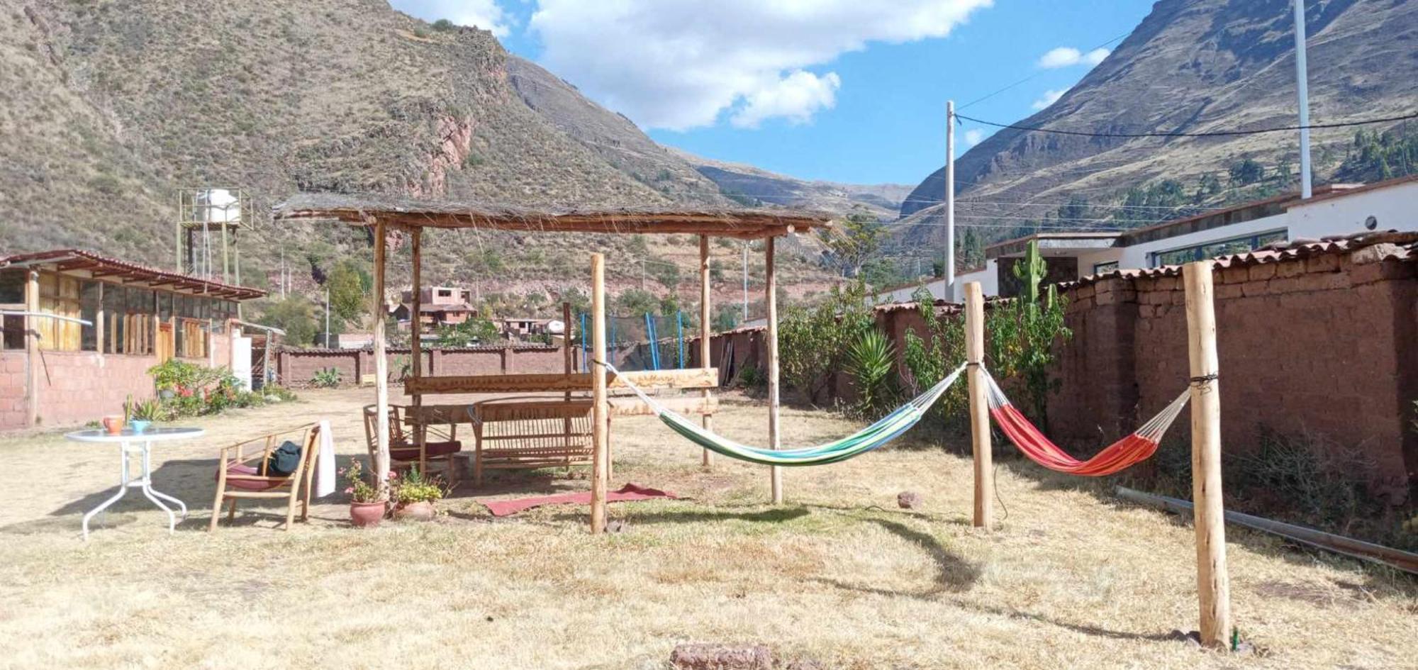 Wayqi Wasi Pensionat Pisac Exteriör bild