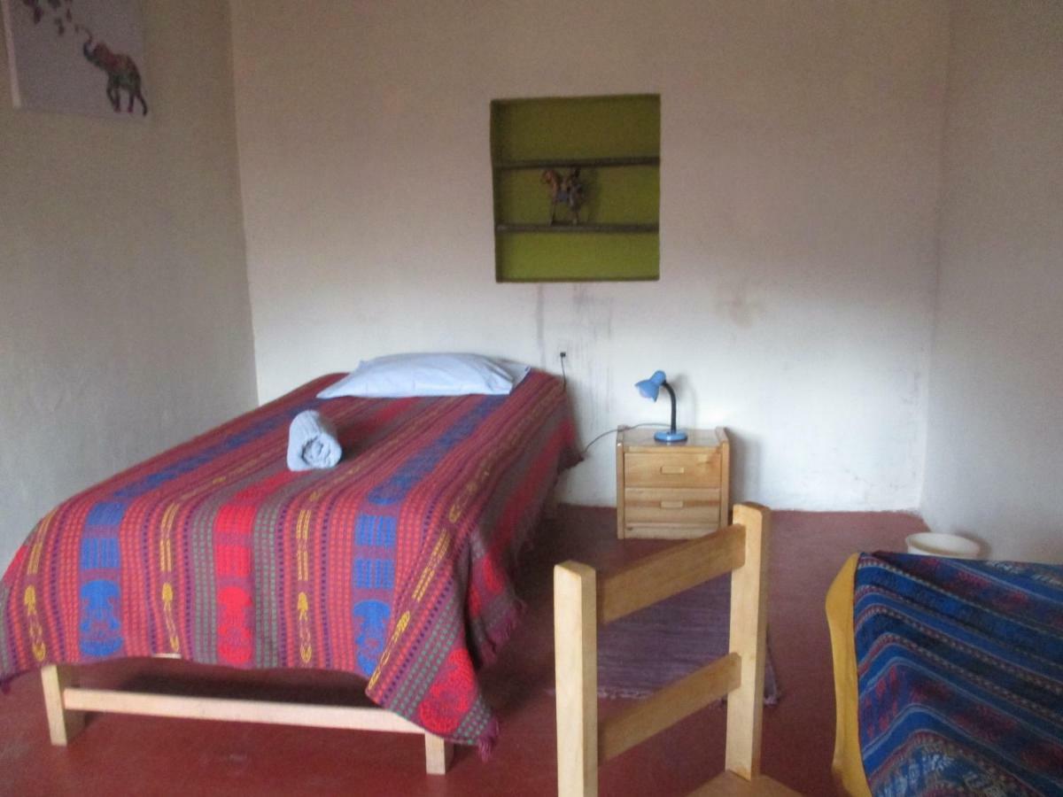 Wayqi Wasi Pensionat Pisac Exteriör bild
